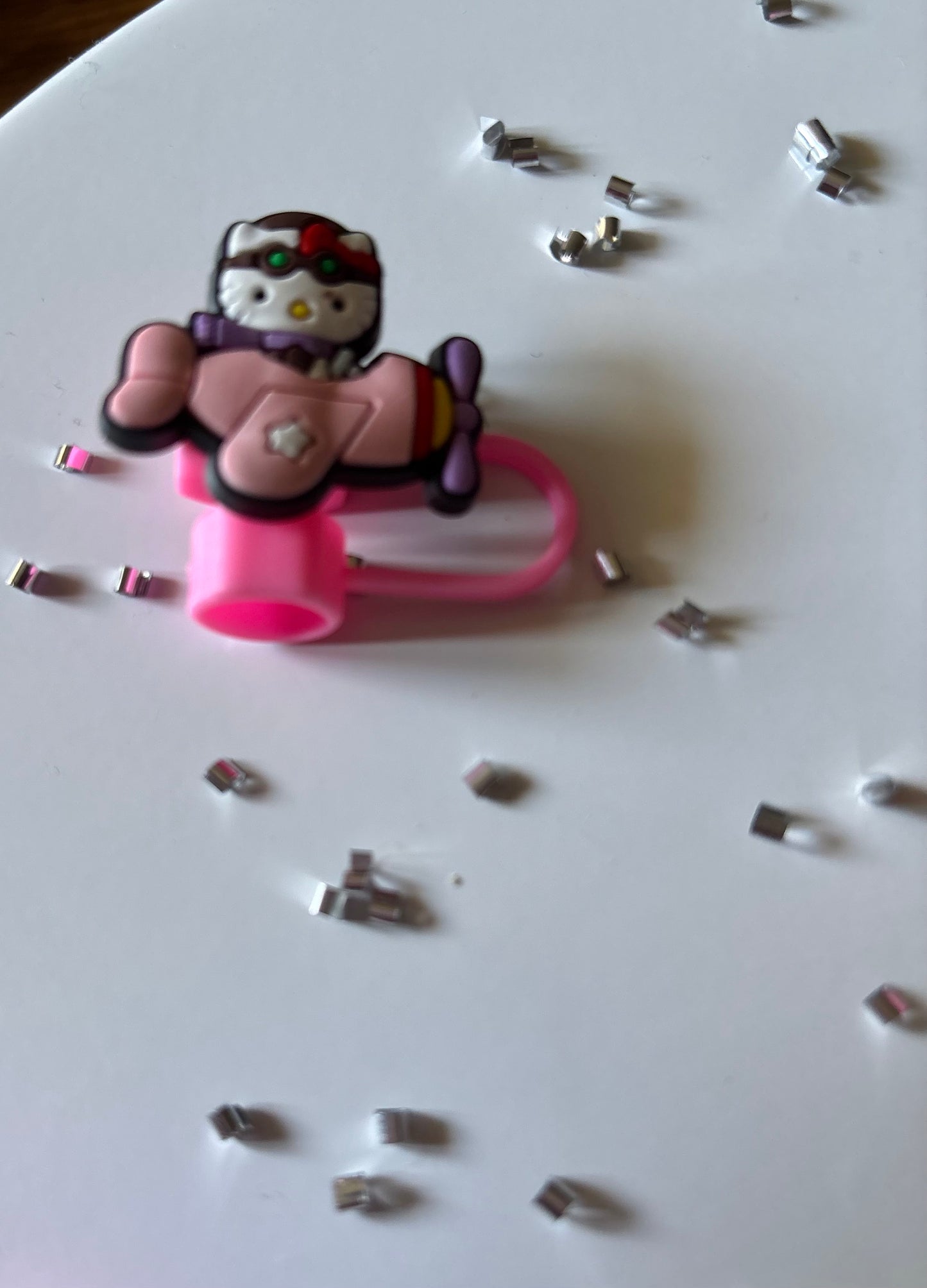 HK Straw Toppers